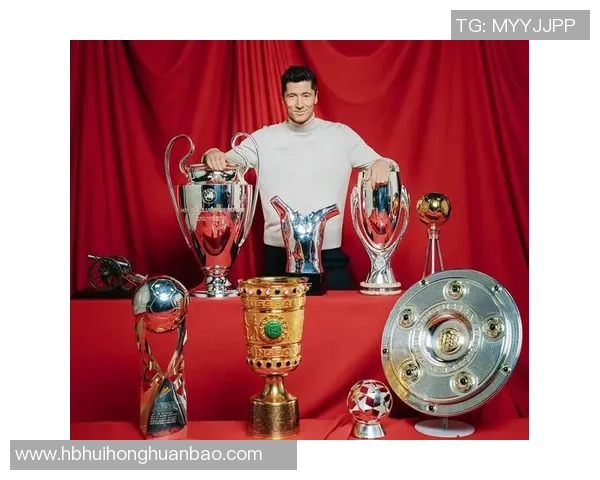 足球巨星绝技大揭秘 每位球员的标志性技巧与独门绝招解析